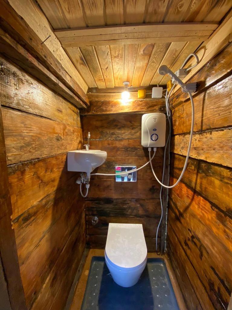 Zeni De Vore Serender & House Aparthotel รีเซ ภายนอก รูปภาพ