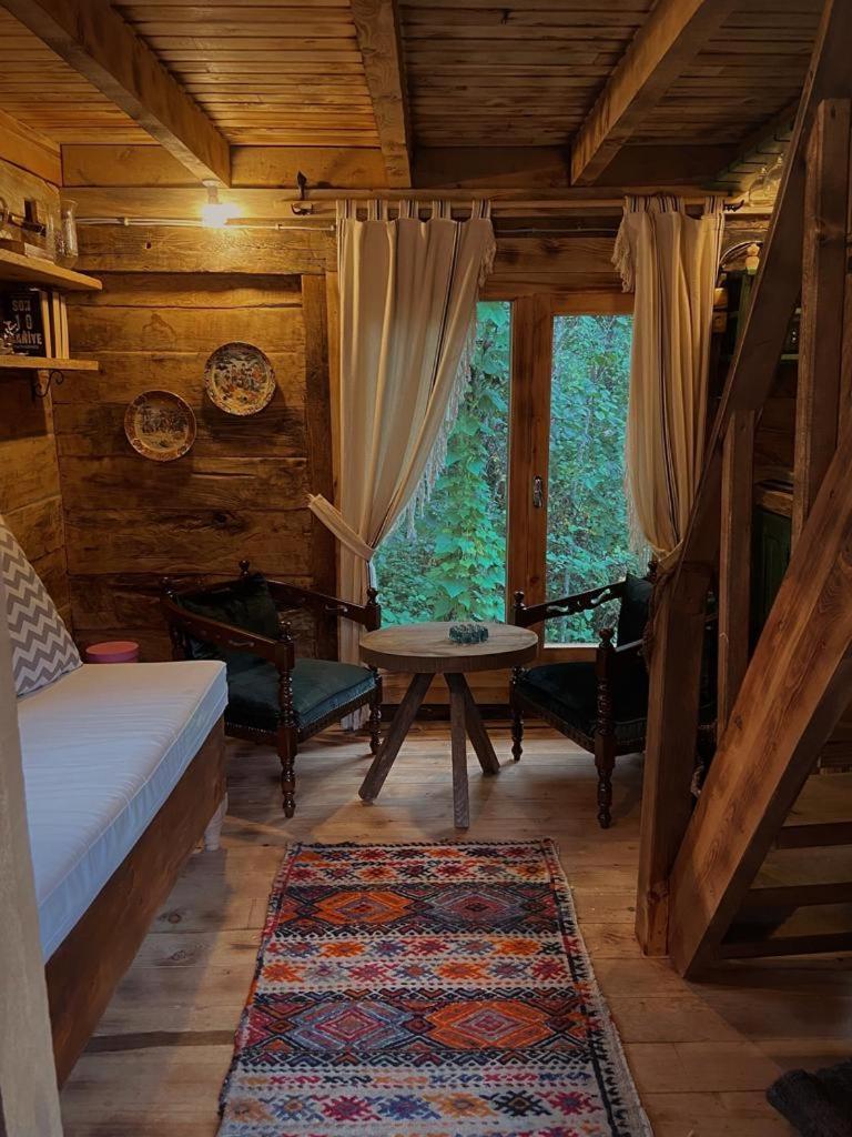 Zeni De Vore Serender & House Aparthotel รีเซ ภายนอก รูปภาพ